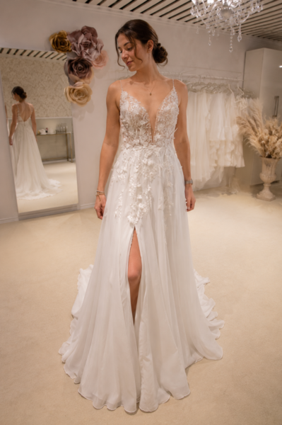 sexy Brautkleid, 3D Blumen, Beinschlitz, Coco Couture